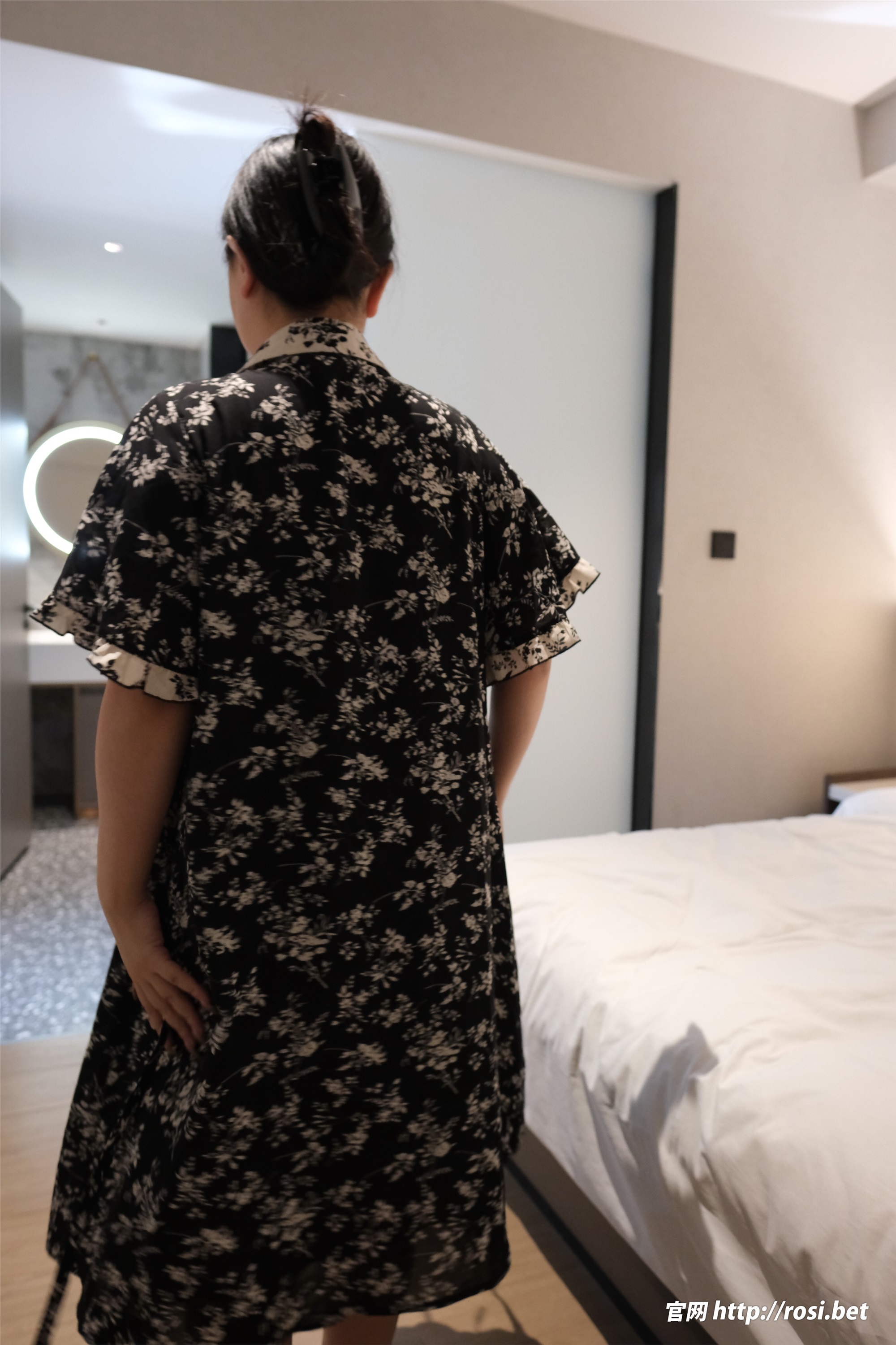 ROSI写真 2026.03.04 NO.5203